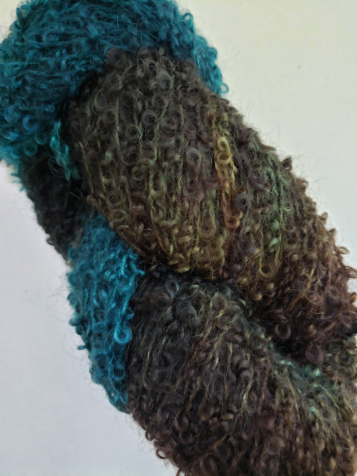 Wool Curly Locks - BULLRUSH  -   Hand Dyed Textured Yarn - Landscape Shades