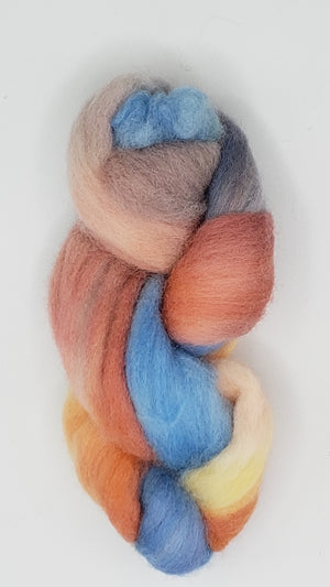 Corriedale Sliver - SUNRISE -  1 OZ Hand Dyed Fleece OOAK