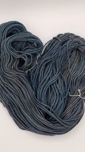Back Country - THUNDERHEAD - Hand Dyed Chunky Yarn 4 ounces/125g