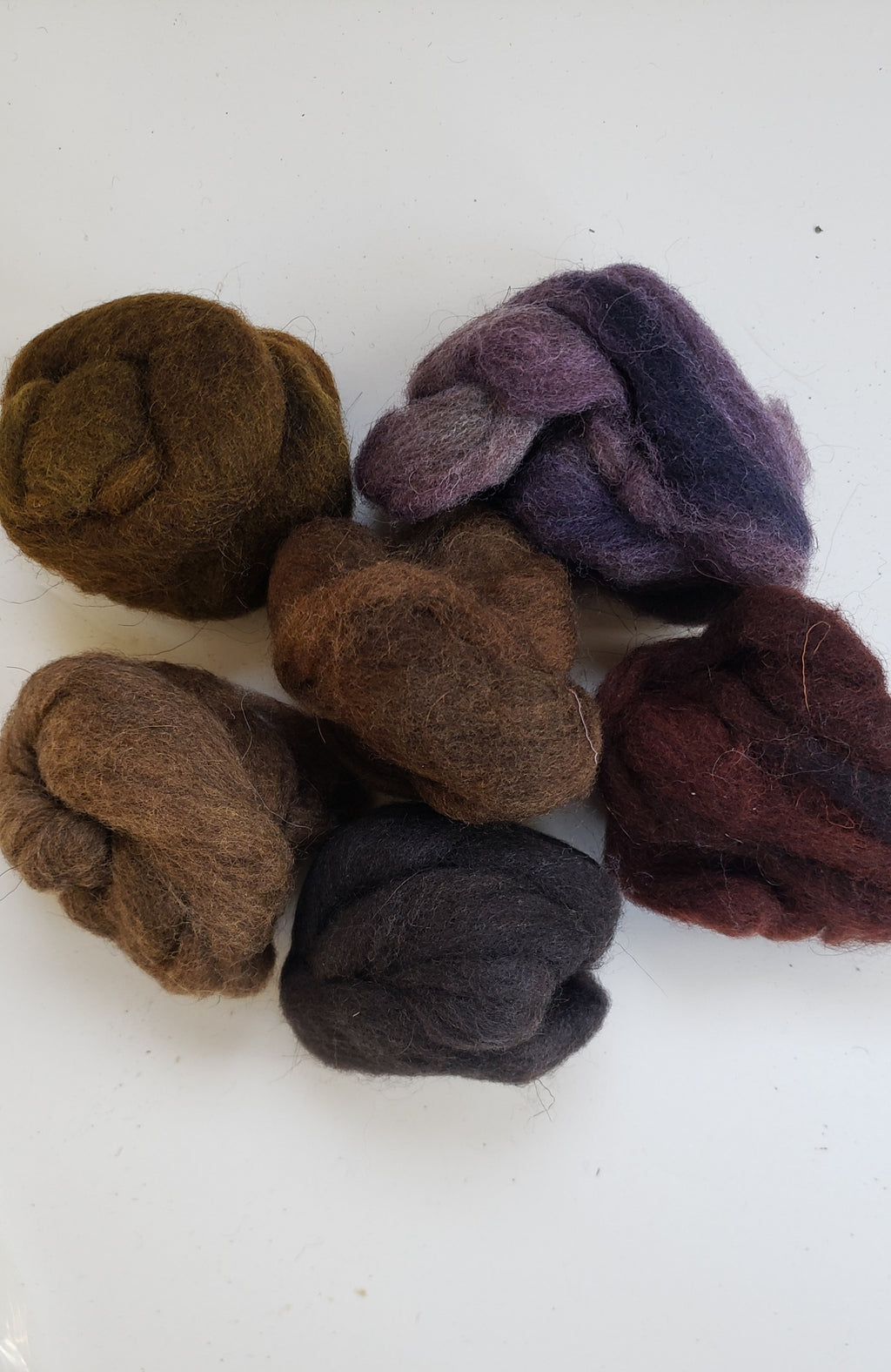 WOOL ROVING - Prim Sampler Pack  (8 Hand Dyed Shades) -  2 OZ - B1