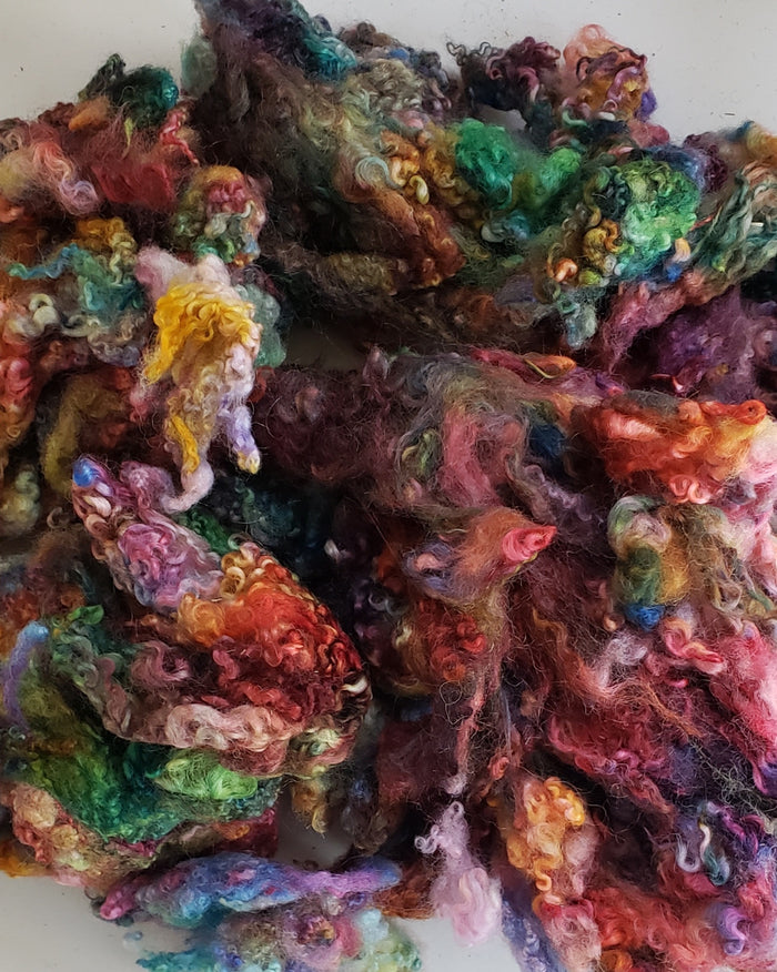 Hand Dyed Fleece Locks - WILDFLOWERS - Hand Dyed Textured Sheep Locks 1.5 oz (40gr) - Bin1