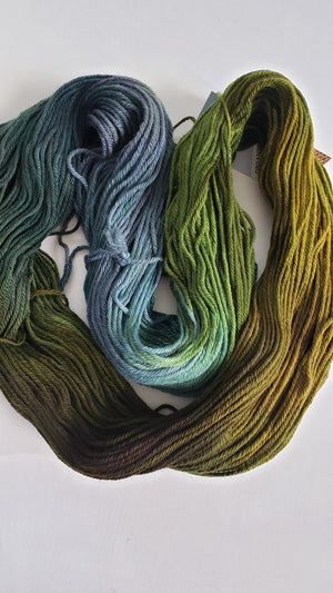 Chinook Worsted Weight - HIDDEN COVE - OOAK - 100% Organic Merino Wool Yarn - Hand Dyed