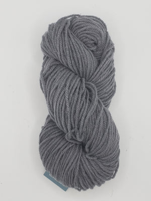 Wonder Woolen - CHARCOAL - Fleece Artist Hand Dyed Yarn 4 ounces/115g