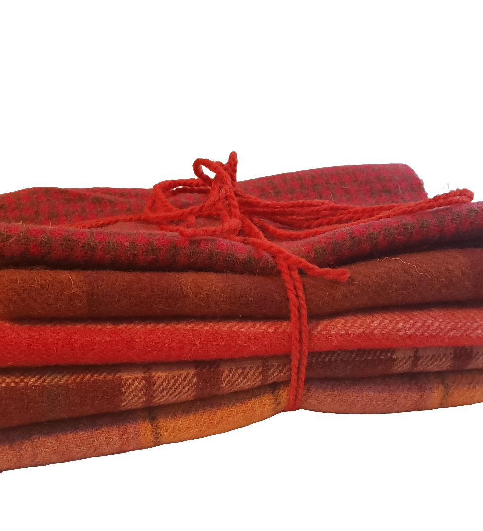 RED SHADES - Wool Bundle - 5/8 yard - 100% Wool for Rug Hooking & Wool Applique - 5010058