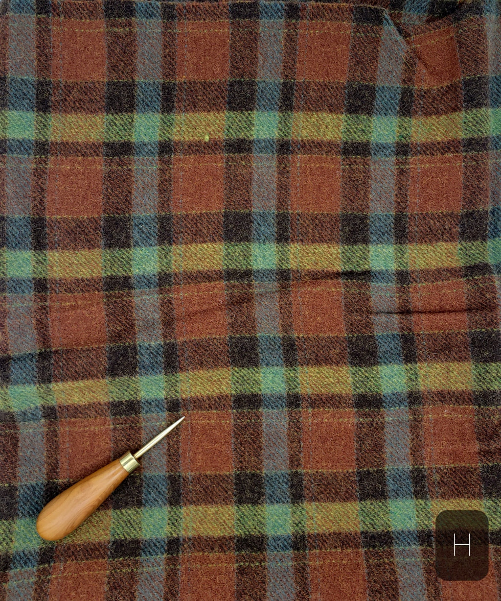 RED GREEN PLAID #281H - FAT QUARTER - Ready to use Wool Fabric for Rug Hooking or Wool Applique