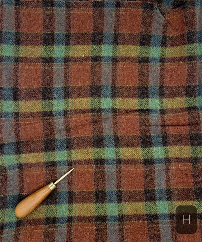 RED GREEN PLAID #281H - FAT QUARTER - Ready to use Wool Fabric for Rug Hooking or Wool Applique