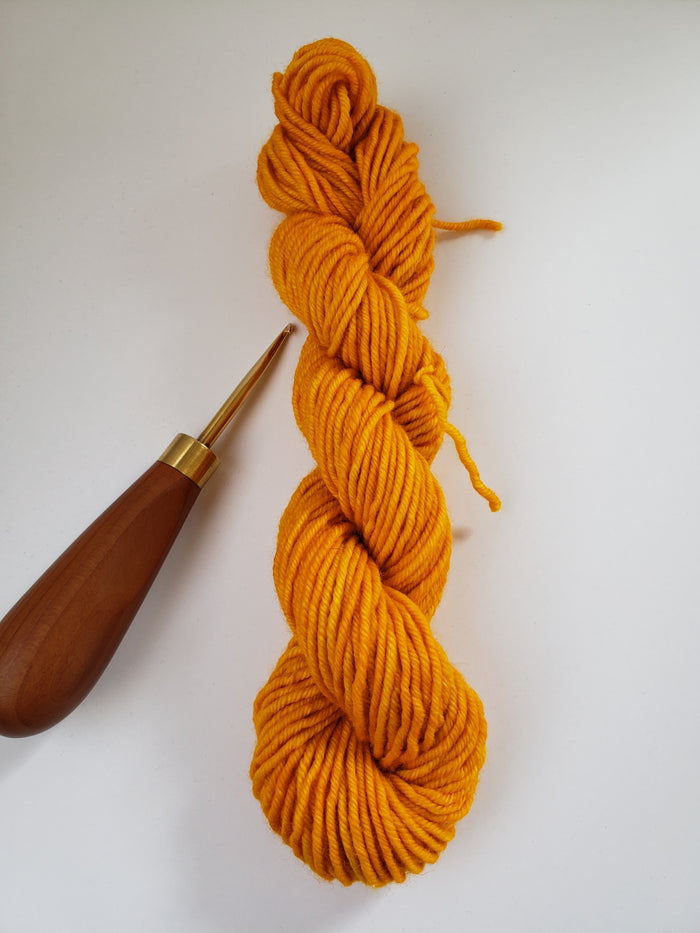 TULIP TIME Yarn - 100% Wool Worsted wt Hand Dyed Yarn 1.0oz/25gr