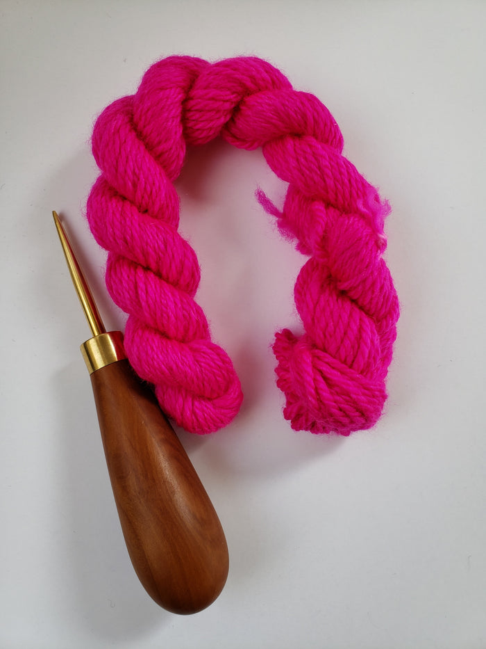 BRIGHT PINK - 100% Wool Worsted Weight Yarn .5 oz/15gr