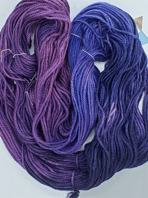 Back Country - VIOLETTA - Hand Dyed Chunky Yarn 4 ounces/125g