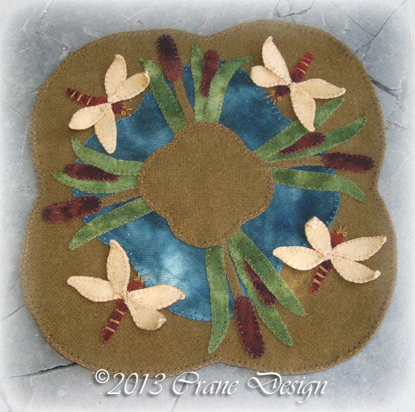 Dragonfly Symphony Wool Applique Pattern - Table Mat