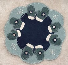 Winter Mittens Wool Applique Pattern - Candle Mat