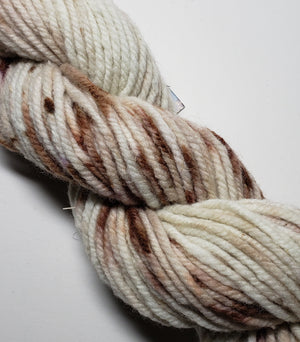 Wonder Woolen - CARDAMON - Fleece Artist Hand Dyed Yarn - Shades of Cream/Beige/Pink