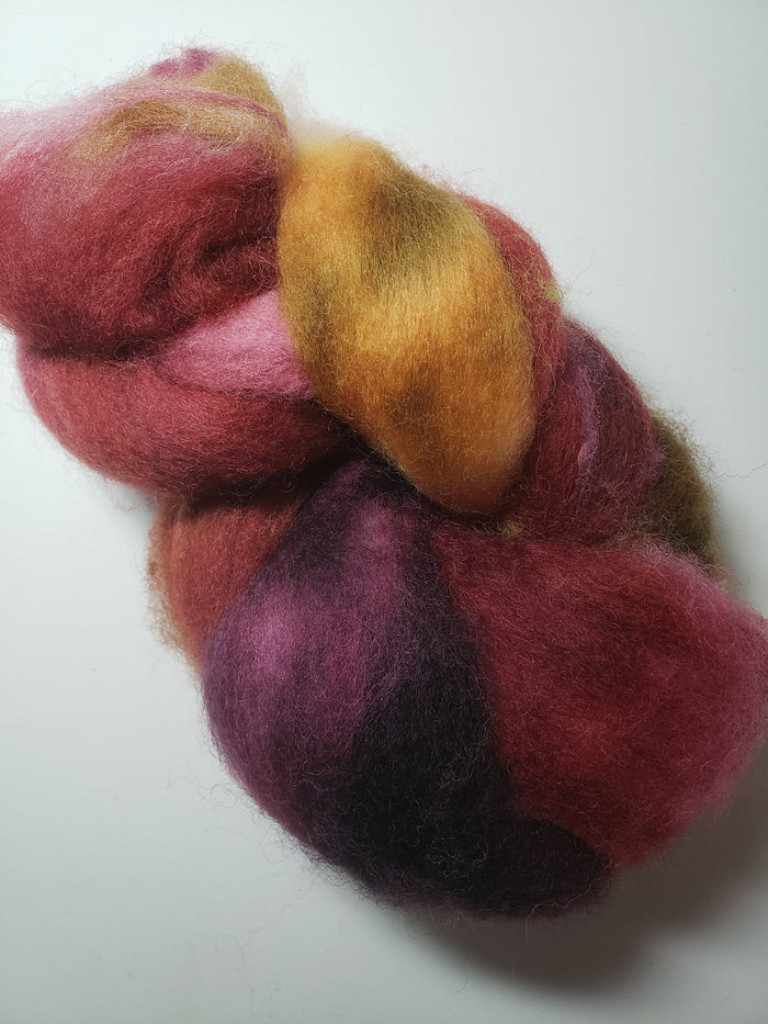 Corriedale Sliver - CRANBERRY CHUTNEY -  Hand Dyed Fleece - Shades of Red/Gold/Violet
