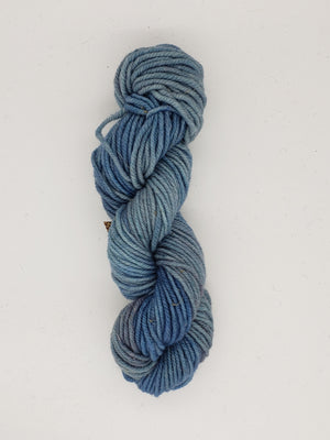 Wonder Woolen - KELPIE - Fleece Artist Hand Dyed Yarn - Shades of Blue