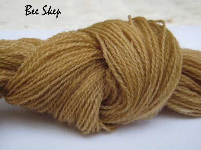 Bee Skep #036 - Wool Thread for Needle Punch and Wool Applique - Red Sand Fibre
